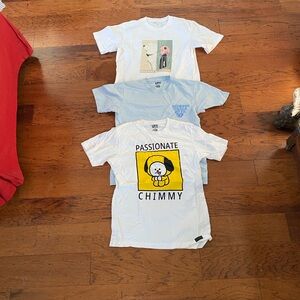 3 Uniqlo T-shirt’s -size small